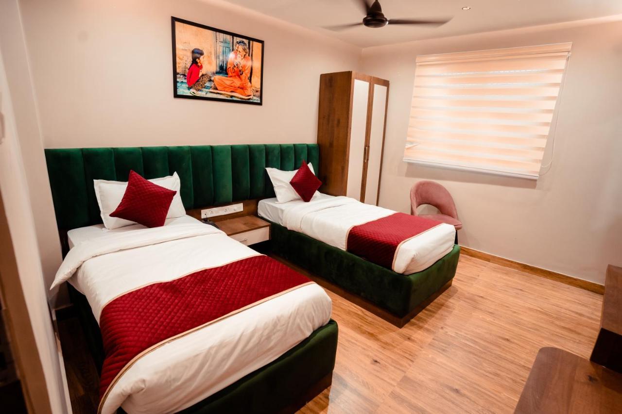 Hotel Jsr Ganga Varanasi Exterior photo