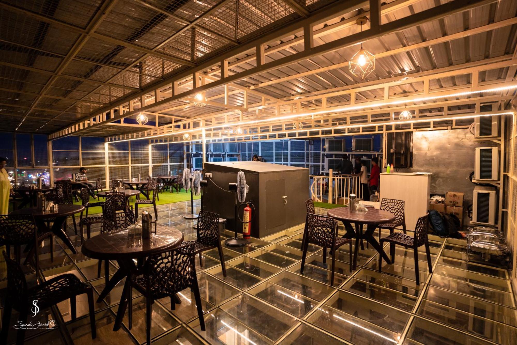 Hotel Jsr Ganga Varanasi Exterior photo