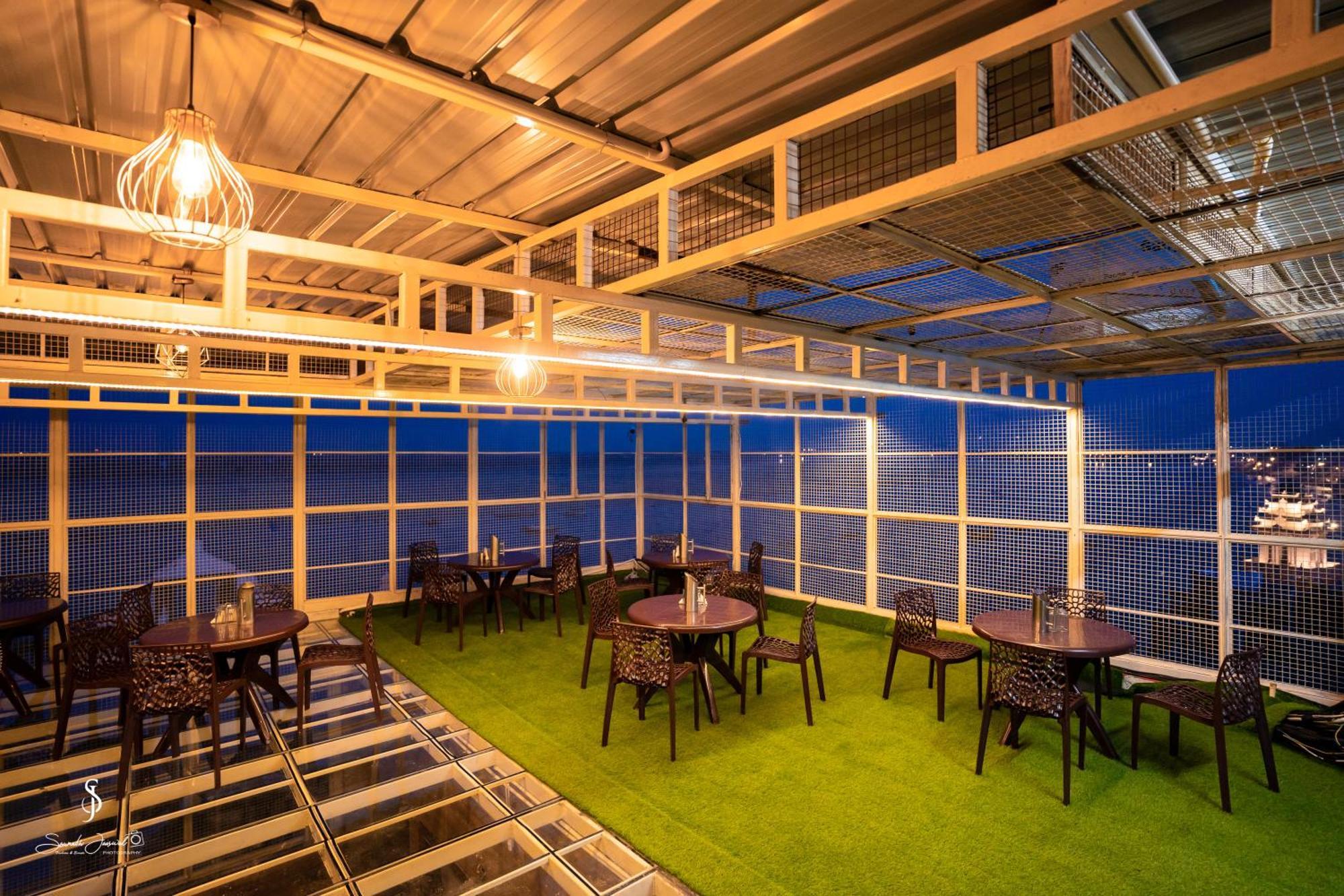 Hotel Jsr Ganga Varanasi Exterior photo