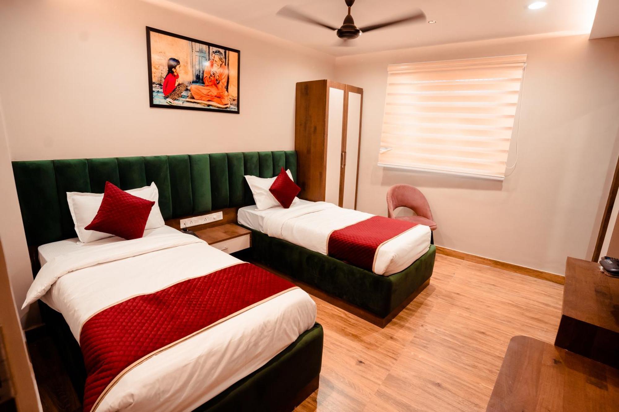 Hotel Jsr Ganga Varanasi Exterior photo